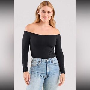 Nuuds - Black Off-Shoulder Bodysuit - Size: L